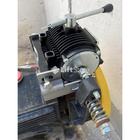 FRENO 110V C SOPORT COMPATIBLE MAQ MECANIKER AUTUR